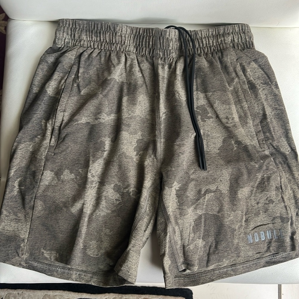 MEN'S CAMO LIGHTWEIGHT KNIT SHORT 7" Medium